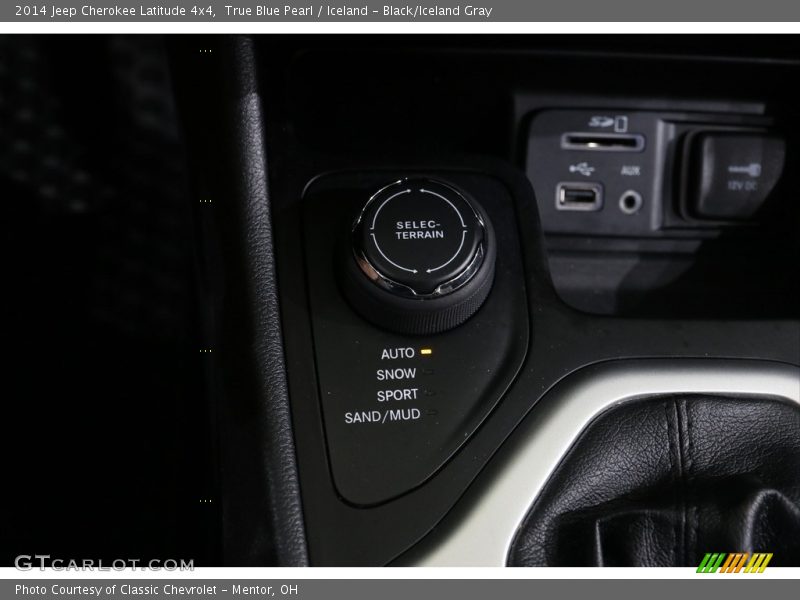True Blue Pearl / Iceland - Black/Iceland Gray 2014 Jeep Cherokee Latitude 4x4