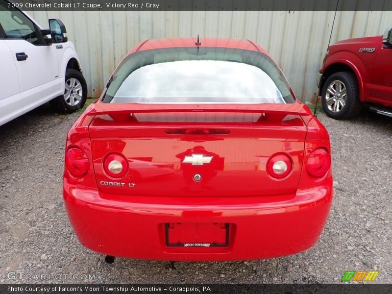 Victory Red / Gray 2009 Chevrolet Cobalt LT Coupe