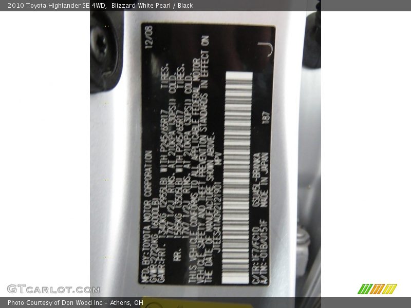 Blizzard White Pearl / Black 2010 Toyota Highlander SE 4WD