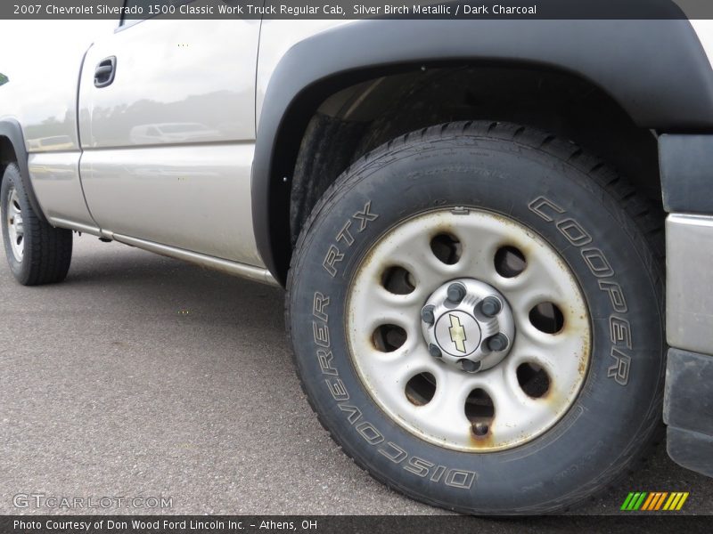 Silver Birch Metallic / Dark Charcoal 2007 Chevrolet Silverado 1500 Classic Work Truck Regular Cab