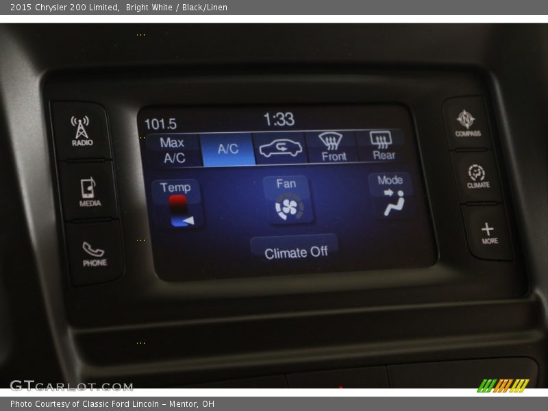 Bright White / Black/Linen 2015 Chrysler 200 Limited