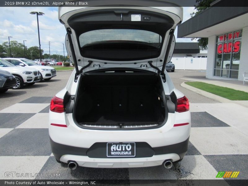 Alpine White / Black 2019 BMW X2 sDrive28i