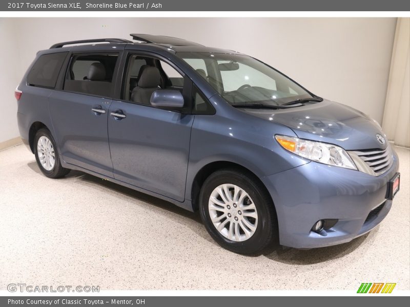 Shoreline Blue Pearl / Ash 2017 Toyota Sienna XLE