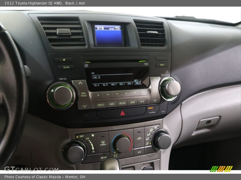 Black / Ash 2012 Toyota Highlander SE 4WD
