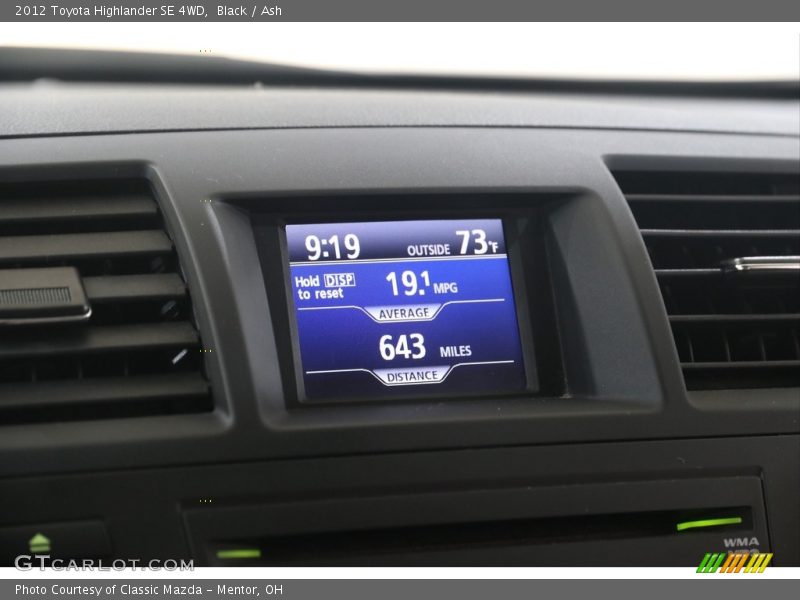 Black / Ash 2012 Toyota Highlander SE 4WD
