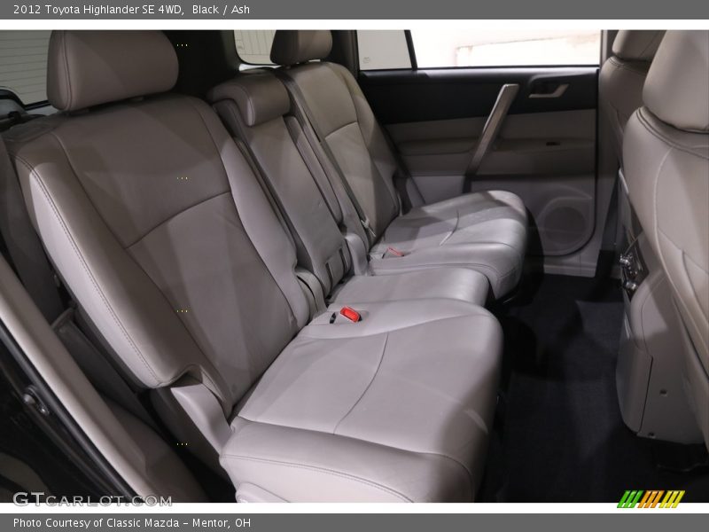 Black / Ash 2012 Toyota Highlander SE 4WD