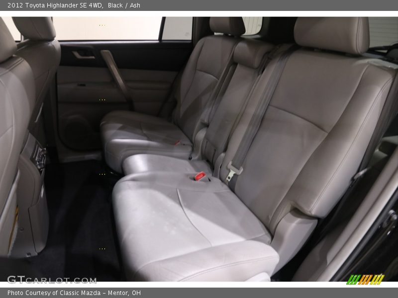 Black / Ash 2012 Toyota Highlander SE 4WD
