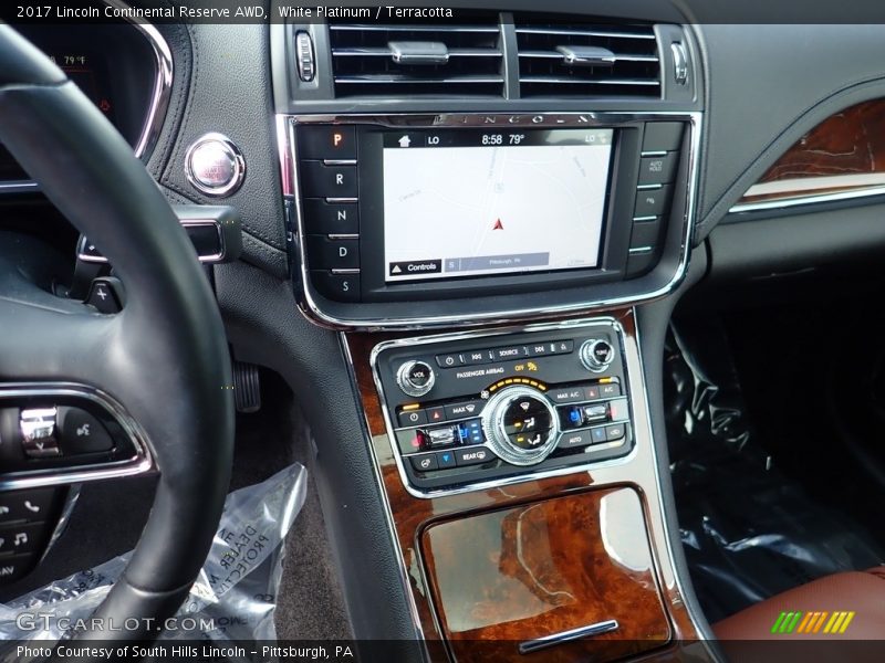 Controls of 2017 Continental Reserve AWD