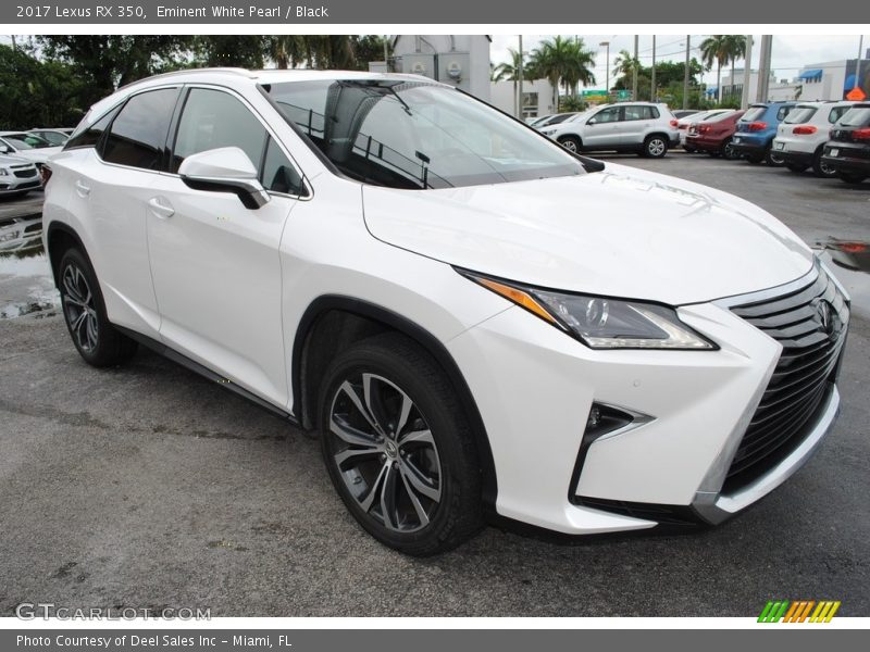 Front 3/4 View of 2017 RX 350