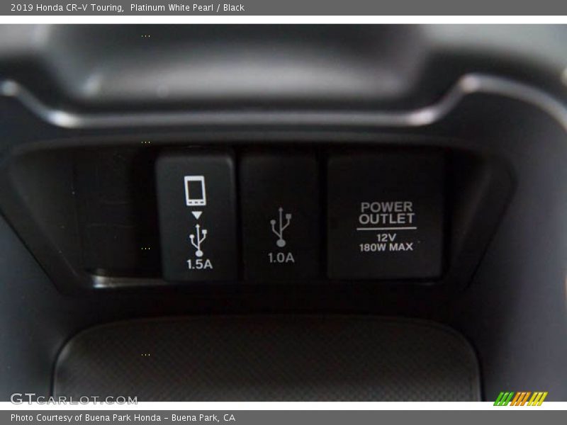 Platinum White Pearl / Black 2019 Honda CR-V Touring