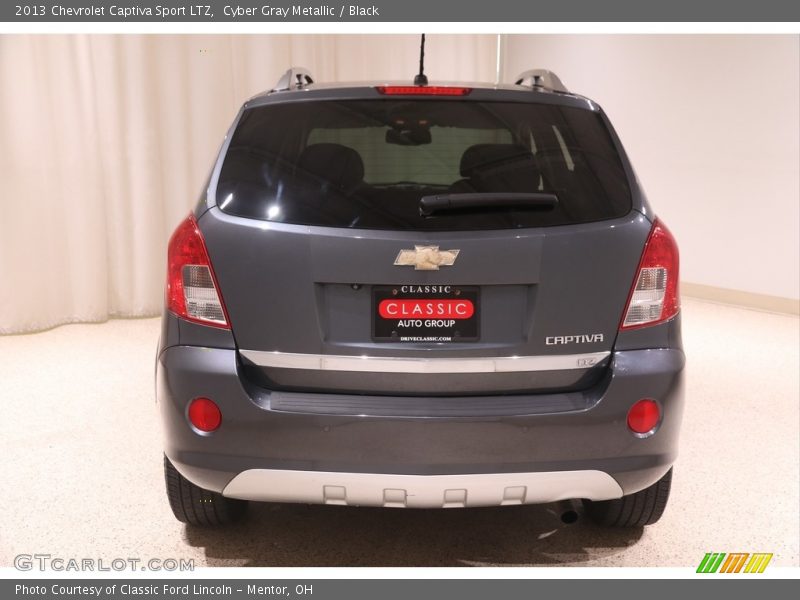Cyber Gray Metallic / Black 2013 Chevrolet Captiva Sport LTZ