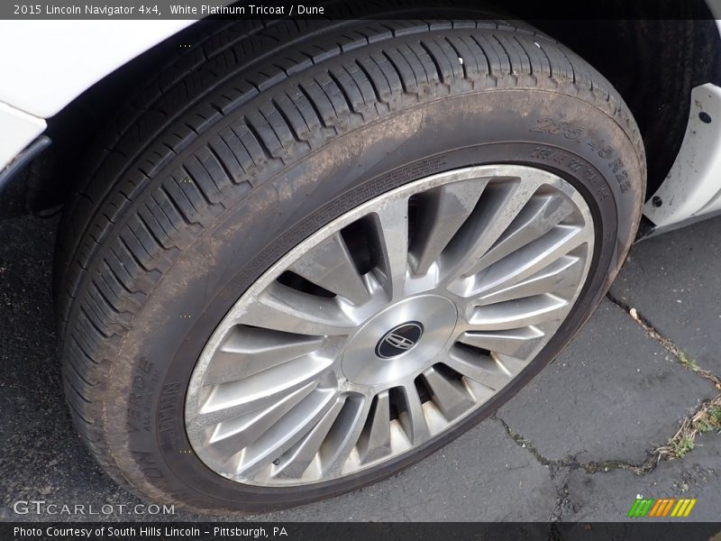  2015 Navigator 4x4 Wheel