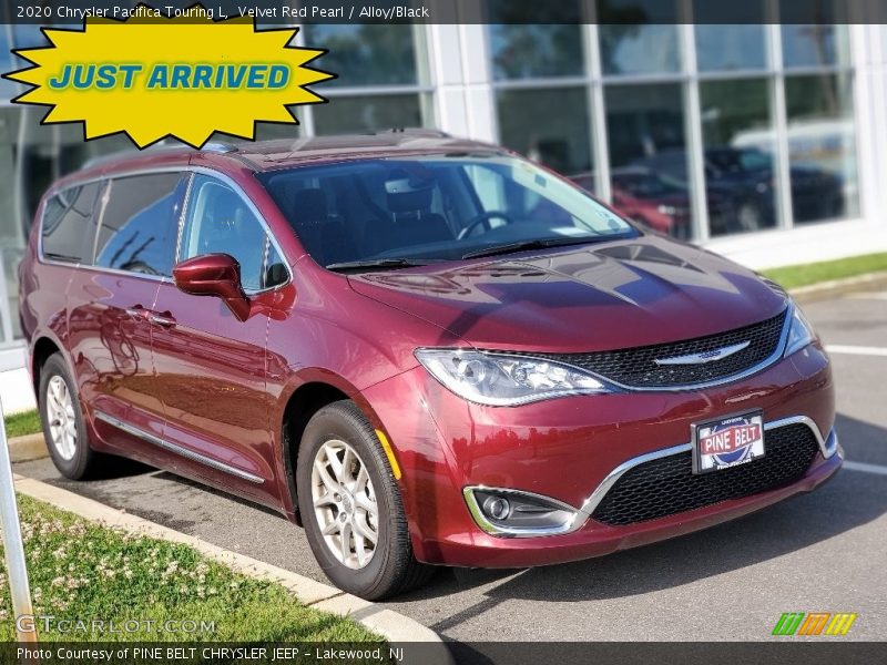 Velvet Red Pearl / Alloy/Black 2020 Chrysler Pacifica Touring L