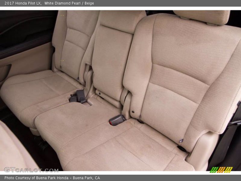White Diamond Pearl / Beige 2017 Honda Pilot LX