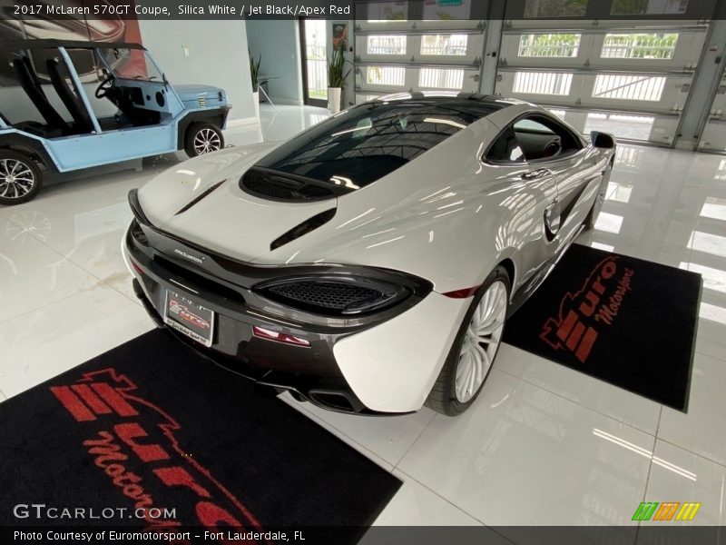 Silica White / Jet Black/Apex Red 2017 McLaren 570GT Coupe