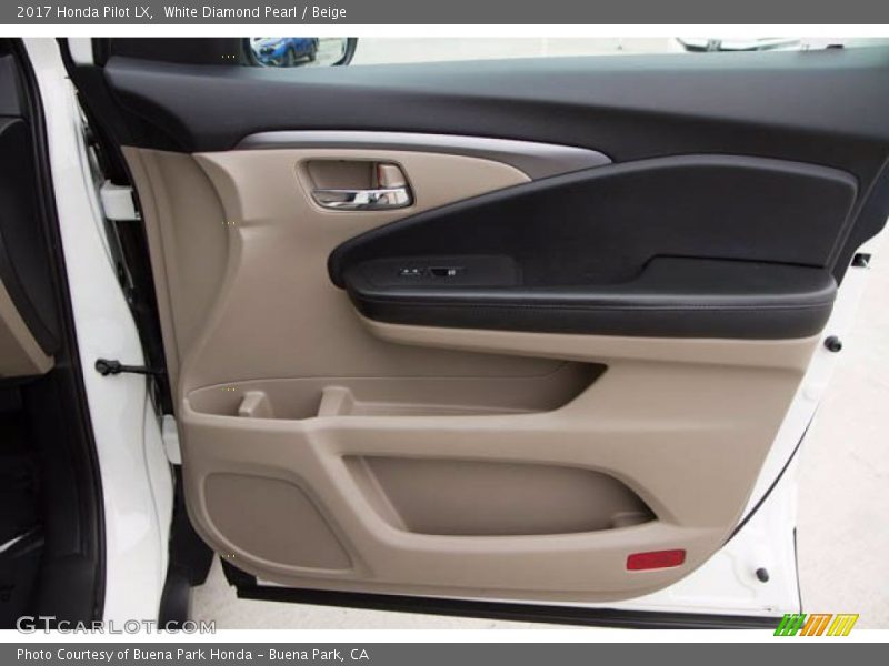 White Diamond Pearl / Beige 2017 Honda Pilot LX