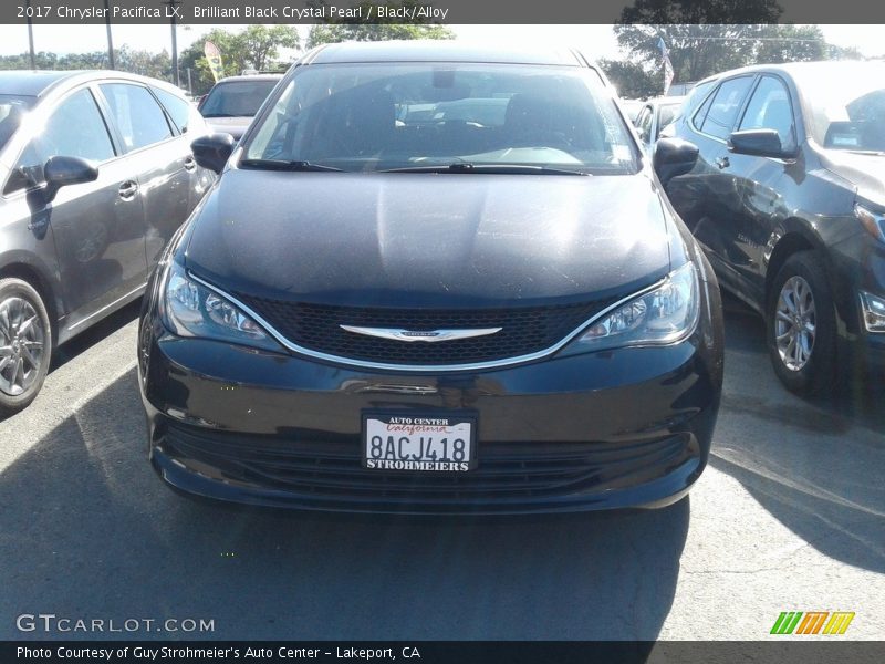 Brilliant Black Crystal Pearl / Black/Alloy 2017 Chrysler Pacifica LX