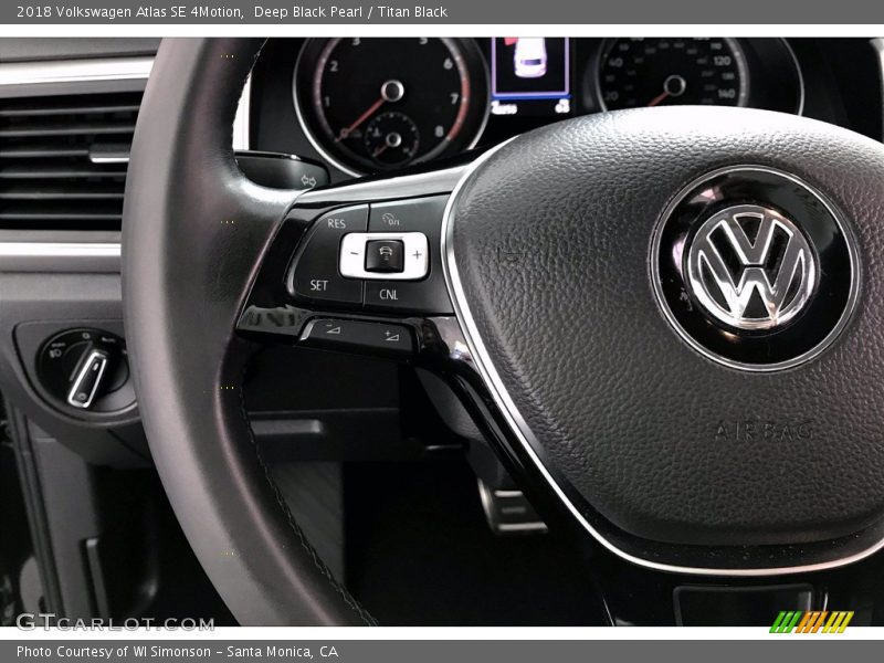  2018 Atlas SE 4Motion Steering Wheel