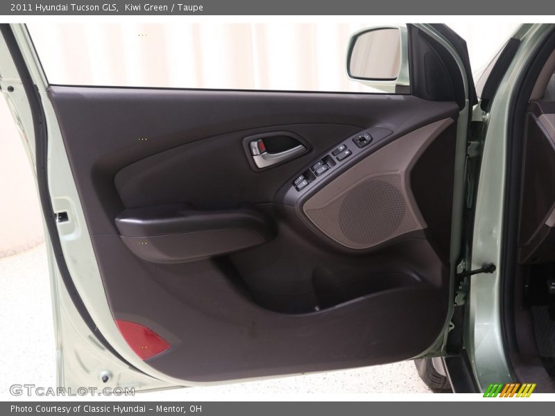 Kiwi Green / Taupe 2011 Hyundai Tucson GLS