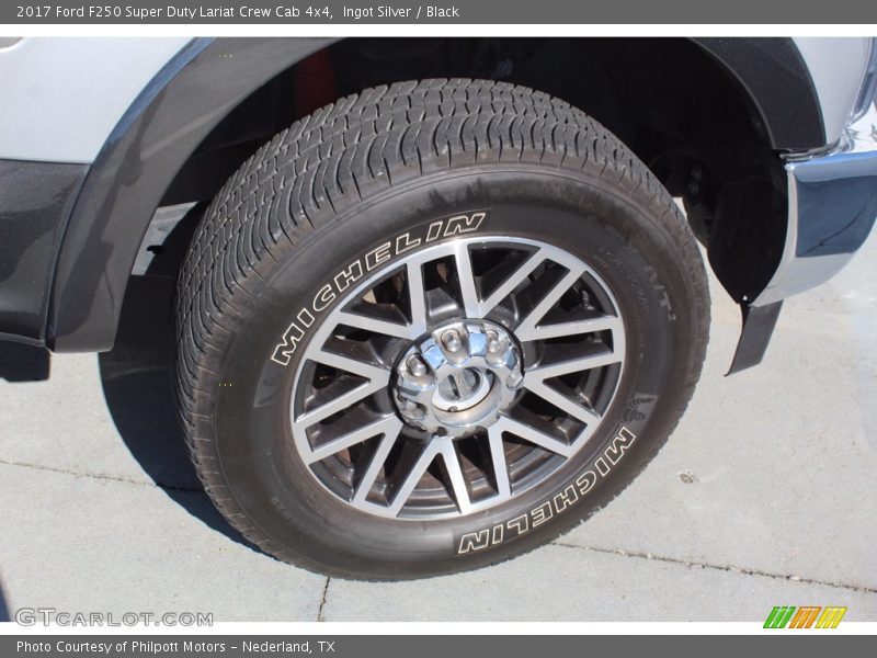 Ingot Silver / Black 2017 Ford F250 Super Duty Lariat Crew Cab 4x4