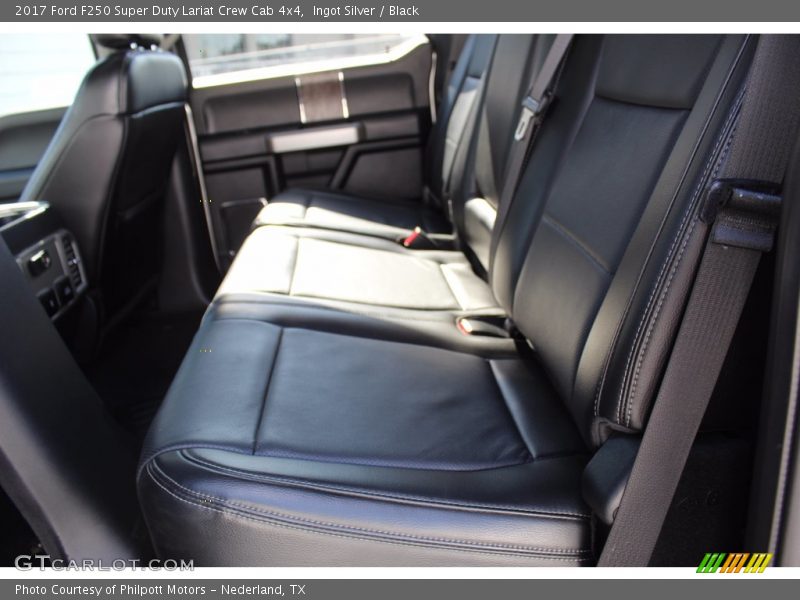 Ingot Silver / Black 2017 Ford F250 Super Duty Lariat Crew Cab 4x4