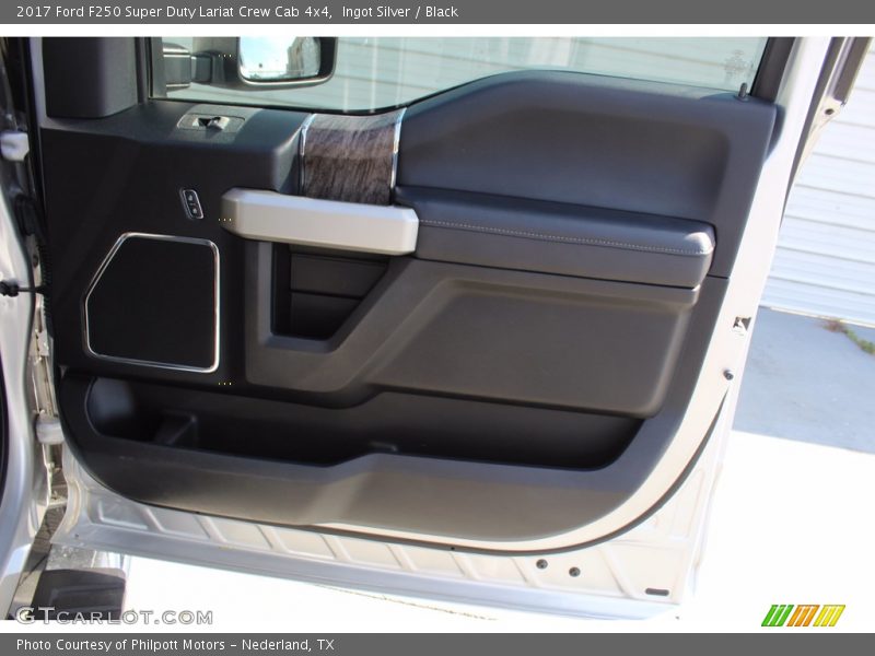 Ingot Silver / Black 2017 Ford F250 Super Duty Lariat Crew Cab 4x4