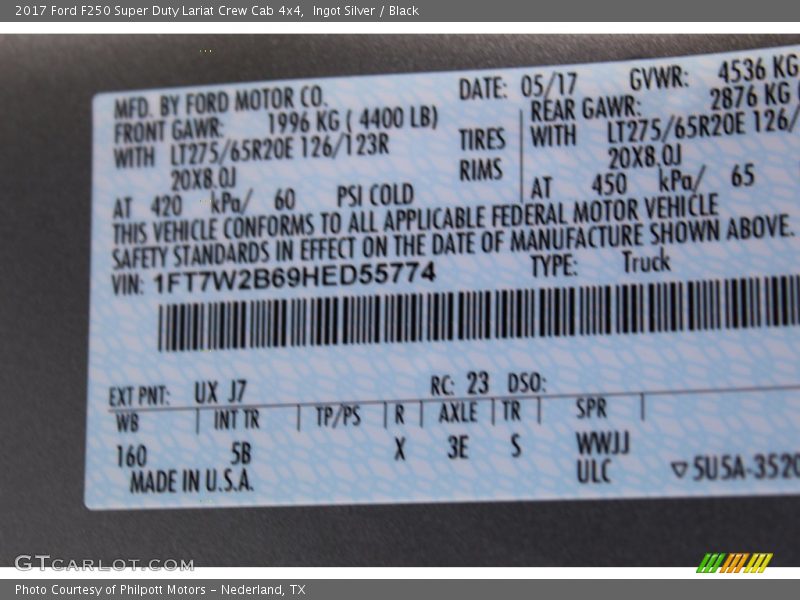 Ingot Silver / Black 2017 Ford F250 Super Duty Lariat Crew Cab 4x4