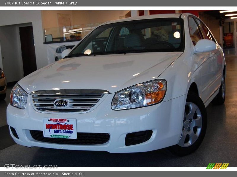 White / Gray 2007 Kia Spectra EX Sedan