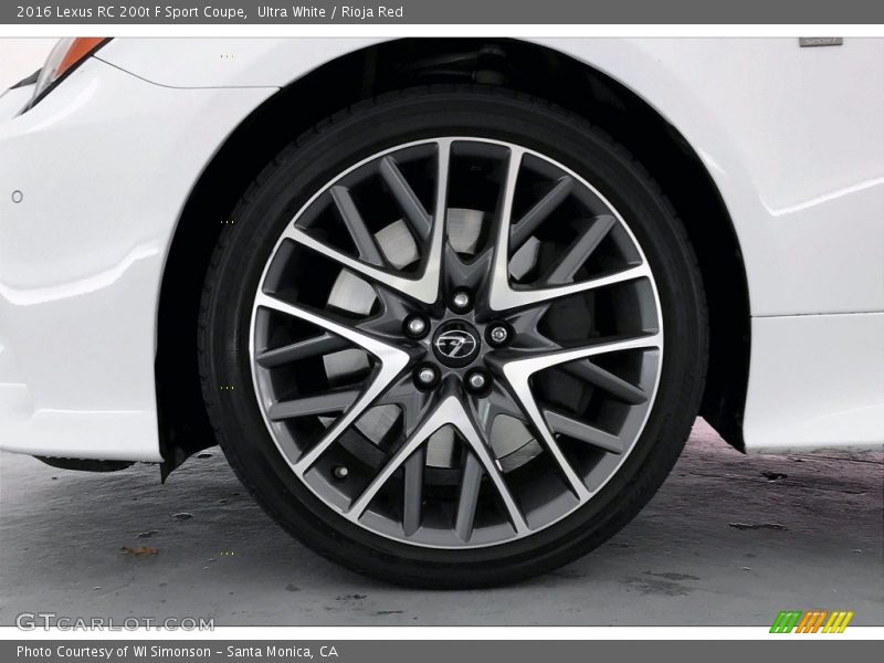  2016 RC 200t F Sport Coupe Wheel