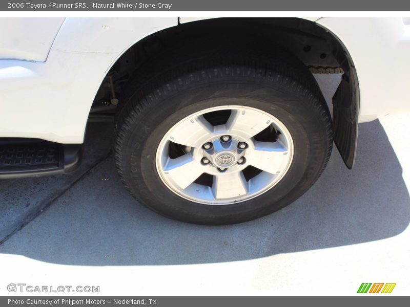 Natural White / Stone Gray 2006 Toyota 4Runner SR5