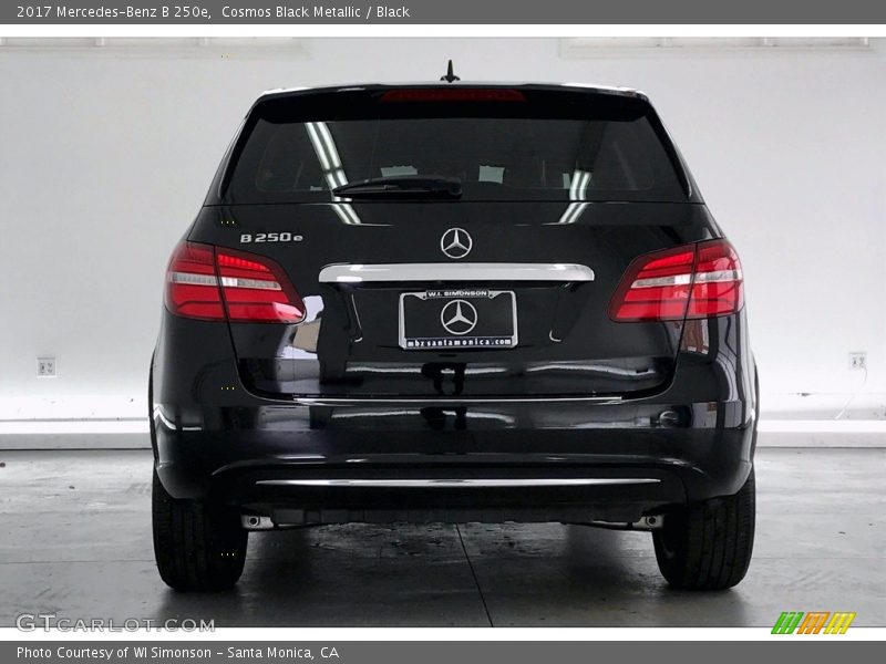 Cosmos Black Metallic / Black 2017 Mercedes-Benz B 250e