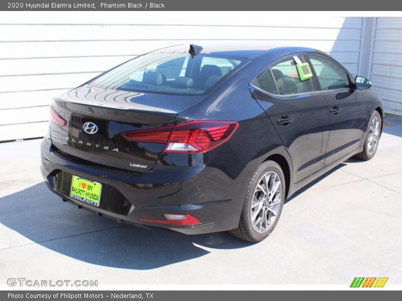 Phantom Black / Black 2020 Hyundai Elantra Limited