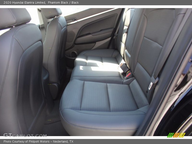 Phantom Black / Black 2020 Hyundai Elantra Limited