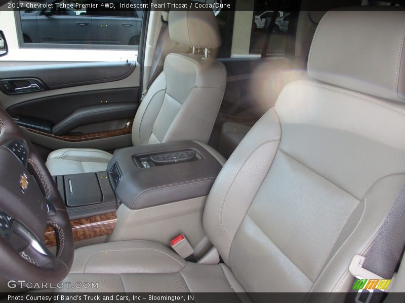 Iridescent Pearl Tricoat / Cocoa/Dune 2017 Chevrolet Tahoe Premier 4WD