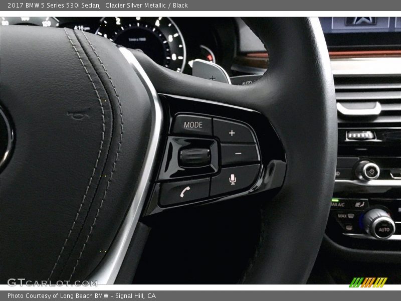 Glacier Silver Metallic / Black 2017 BMW 5 Series 530i Sedan