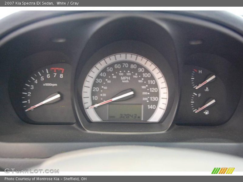 White / Gray 2007 Kia Spectra EX Sedan