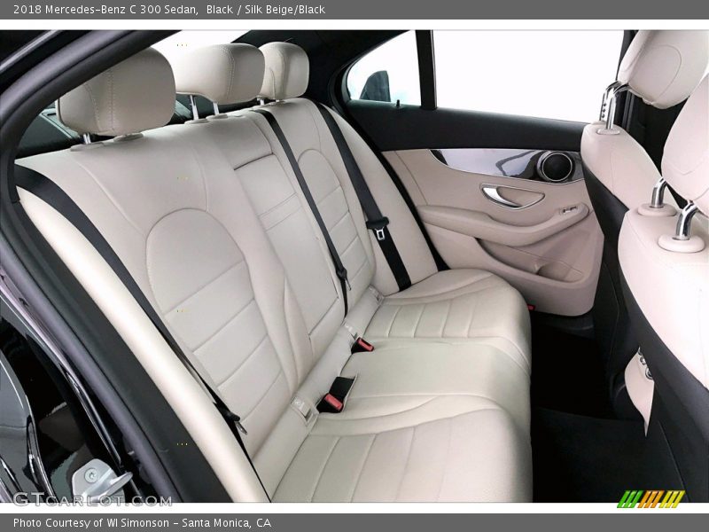 Black / Silk Beige/Black 2018 Mercedes-Benz C 300 Sedan