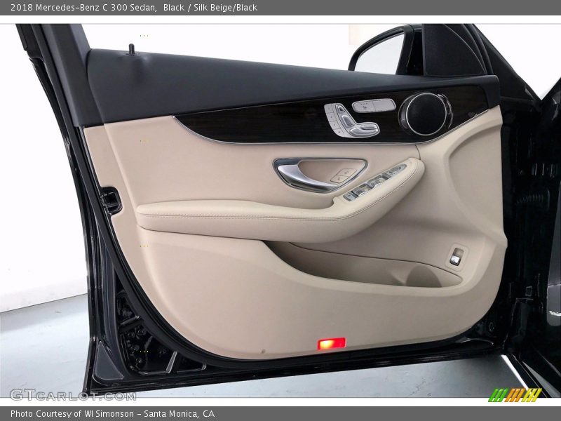Black / Silk Beige/Black 2018 Mercedes-Benz C 300 Sedan