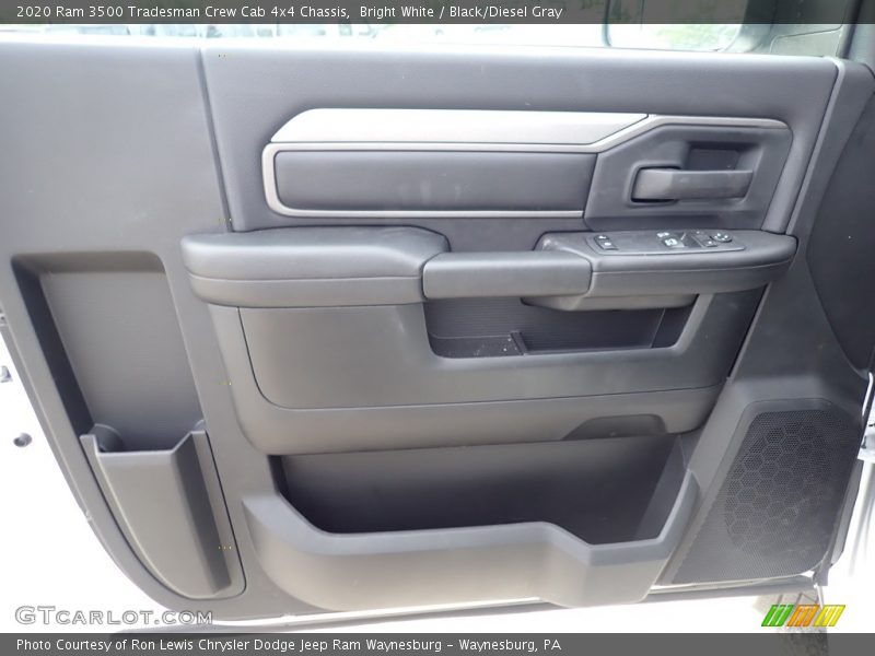 Bright White / Black/Diesel Gray 2020 Ram 3500 Tradesman Crew Cab 4x4 Chassis
