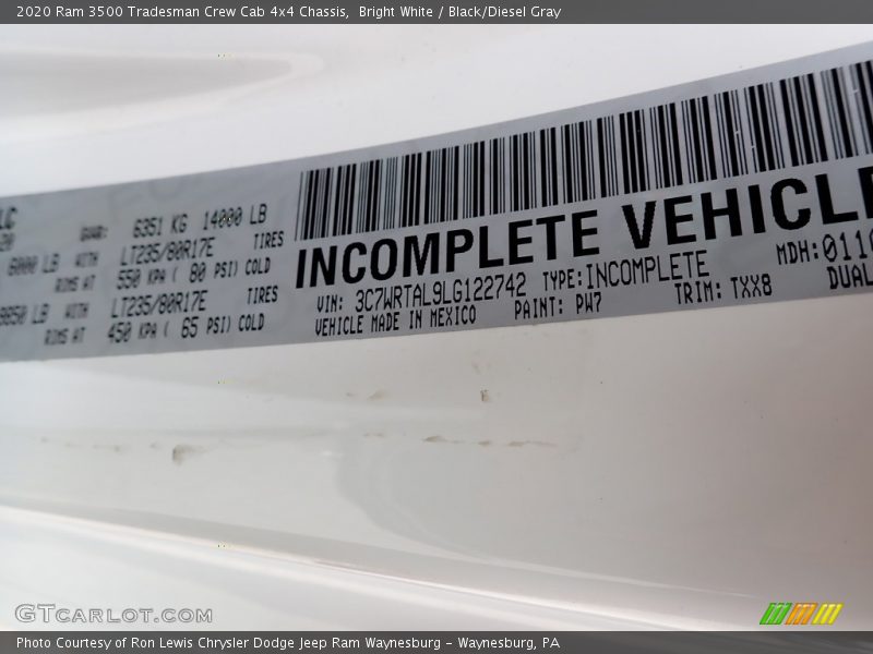 Bright White / Black/Diesel Gray 2020 Ram 3500 Tradesman Crew Cab 4x4 Chassis