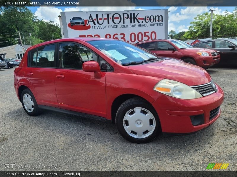 Red Alert / Charcoal 2007 Nissan Versa S
