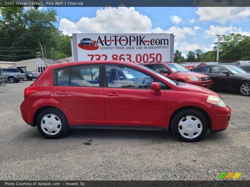 Red Alert / Charcoal 2007 Nissan Versa S