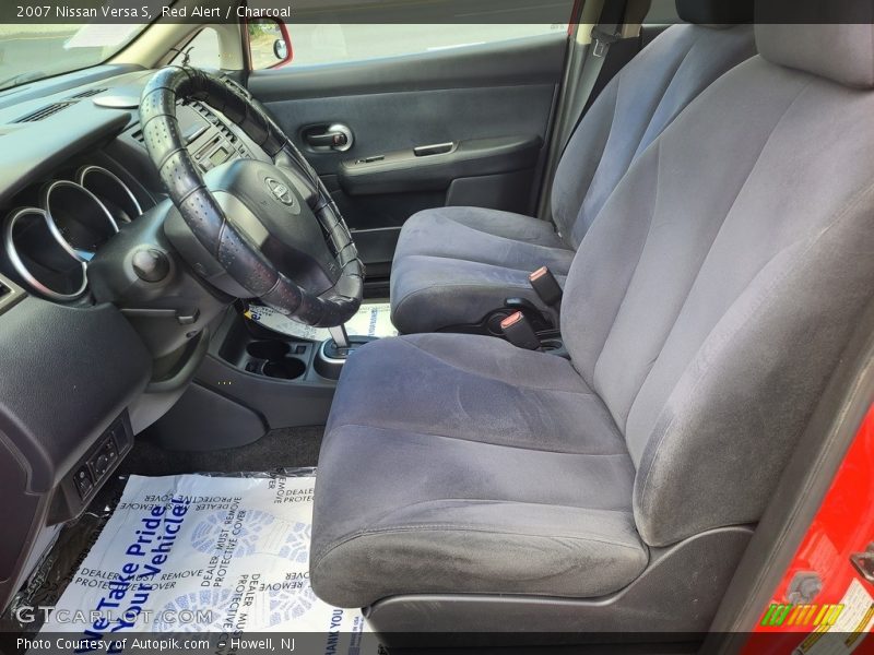 Red Alert / Charcoal 2007 Nissan Versa S