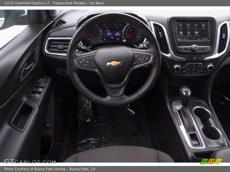 Pepperdust Metallic / Jet Black 2019 Chevrolet Equinox LT