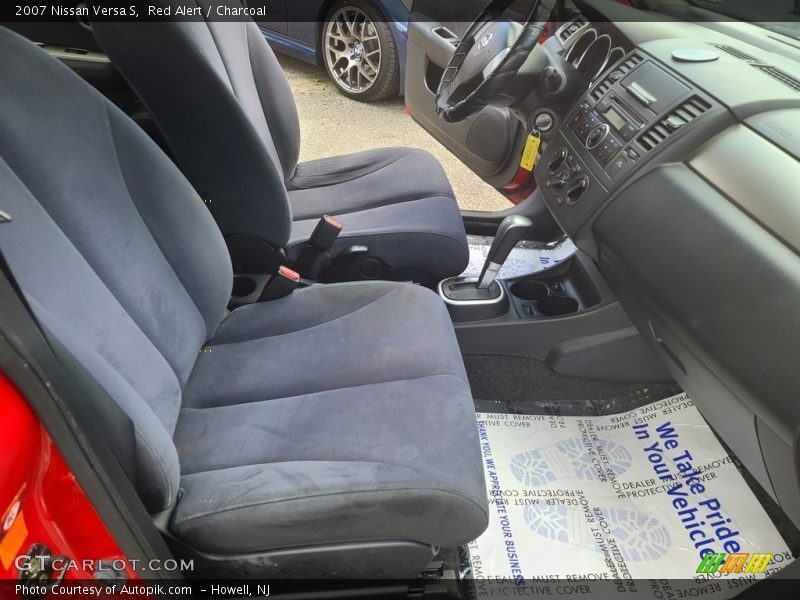 Red Alert / Charcoal 2007 Nissan Versa S