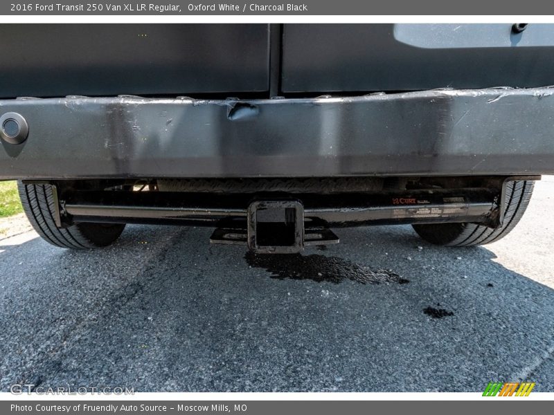 Oxford White / Charcoal Black 2016 Ford Transit 250 Van XL LR Regular