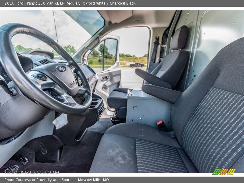 Oxford White / Charcoal Black 2016 Ford Transit 250 Van XL LR Regular
