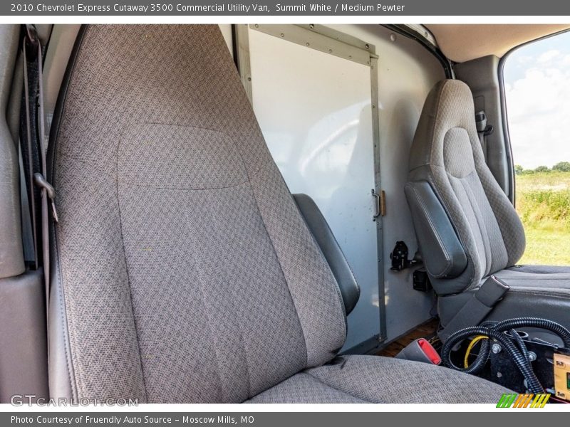 Summit White / Medium Pewter 2010 Chevrolet Express Cutaway 3500 Commercial Utility Van