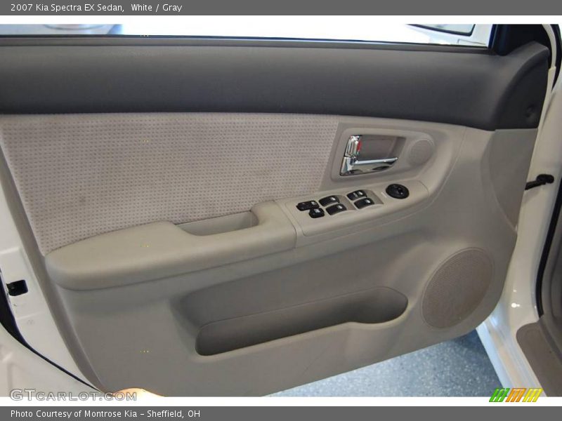White / Gray 2007 Kia Spectra EX Sedan