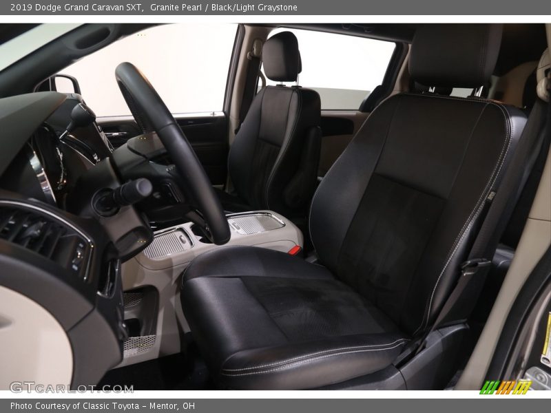 Granite Pearl / Black/Light Graystone 2019 Dodge Grand Caravan SXT